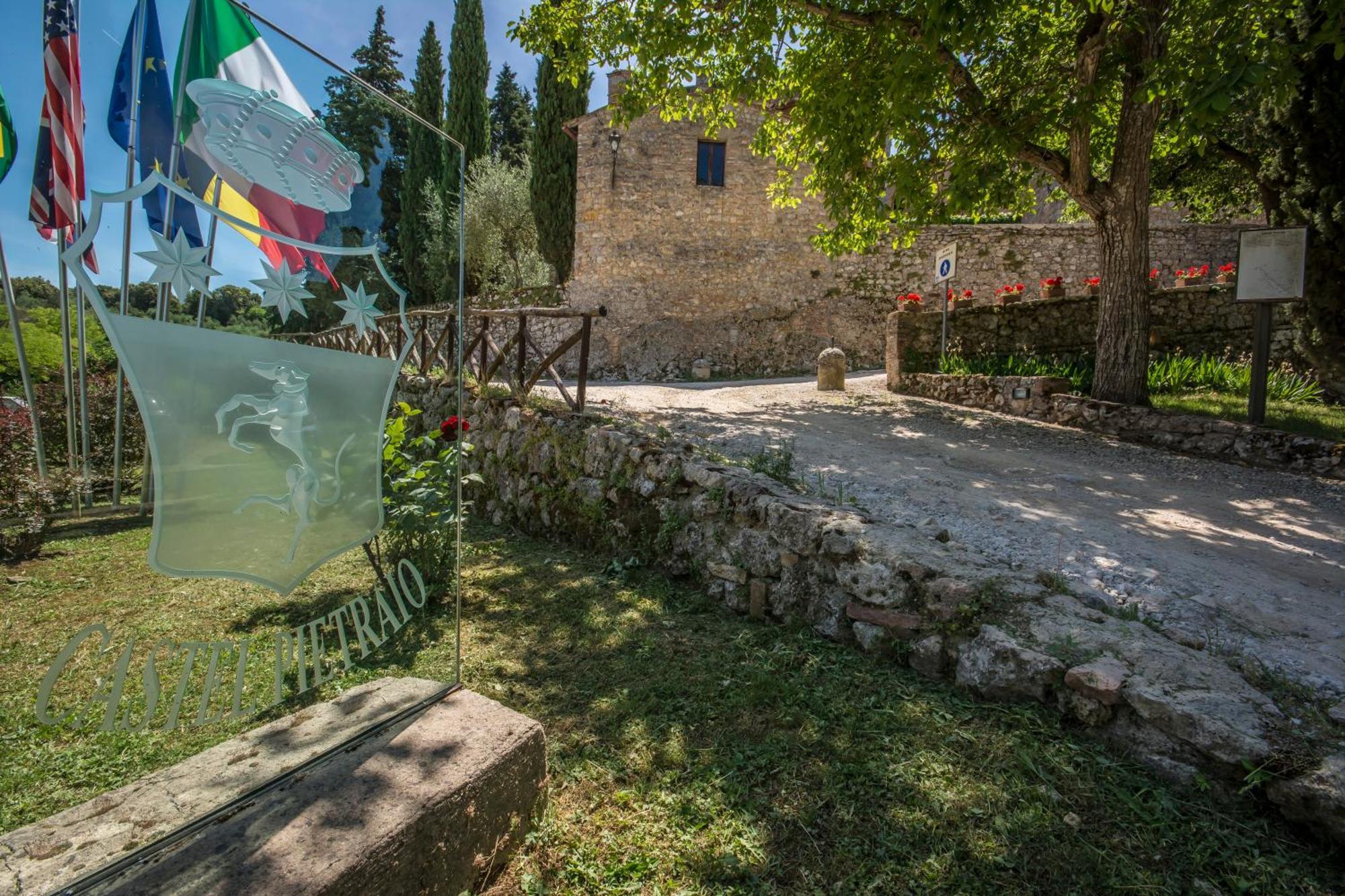 Vila Castel Pietraio Monteriggioni Exteriér fotografie
