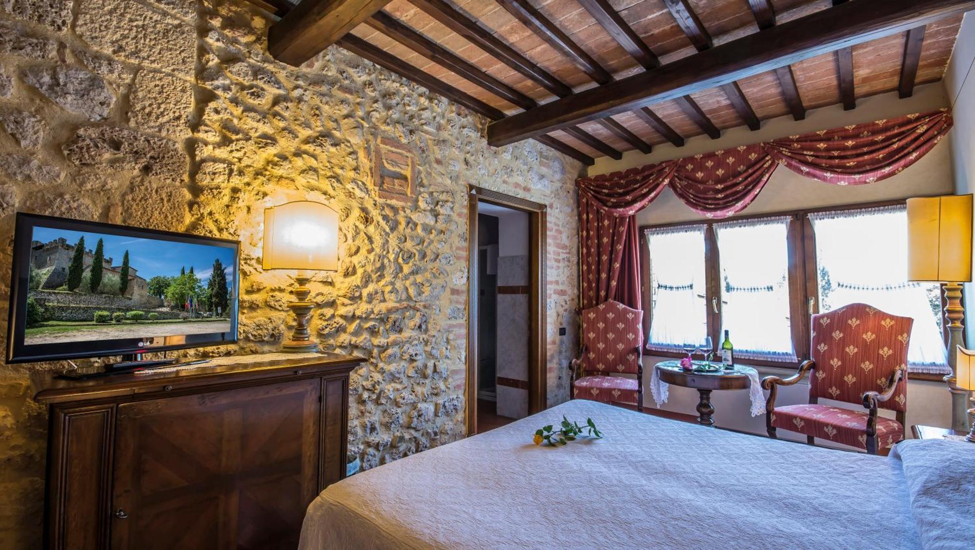 Vila Castel Pietraio Monteriggioni Exteriér fotografie