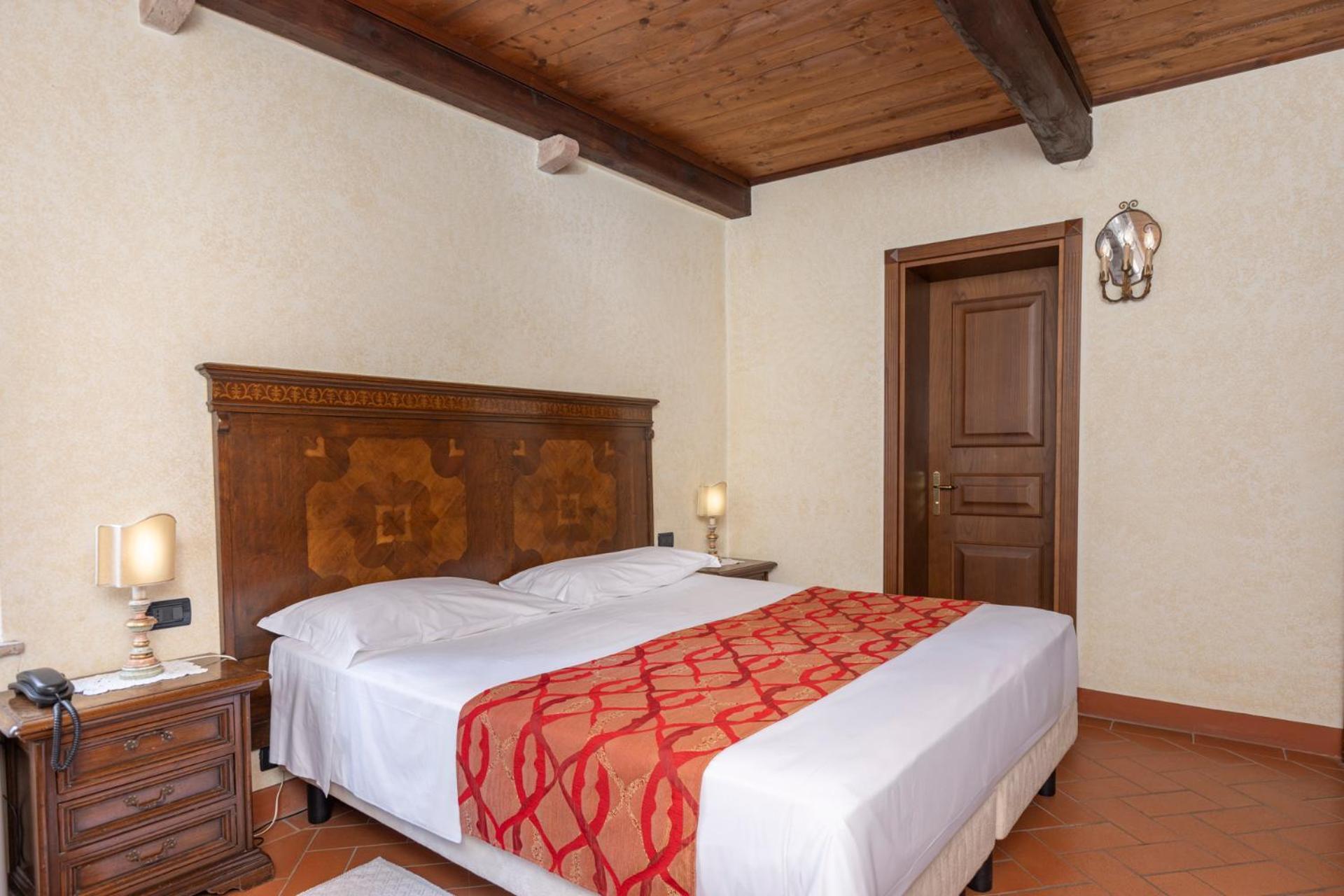 Vila Castel Pietraio Monteriggioni Pokoj fotografie